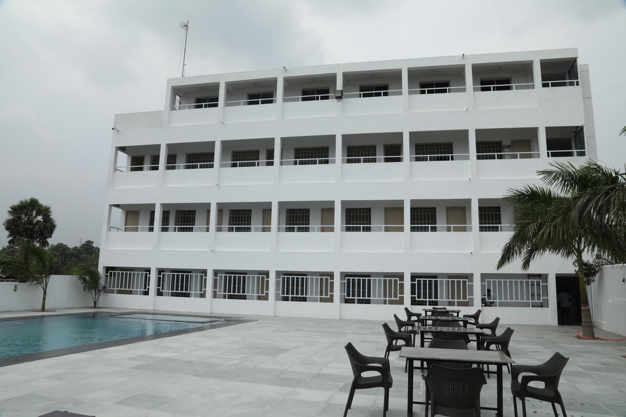 Hotel Ganesh Residency Puducherry Zewnętrze zdjęcie