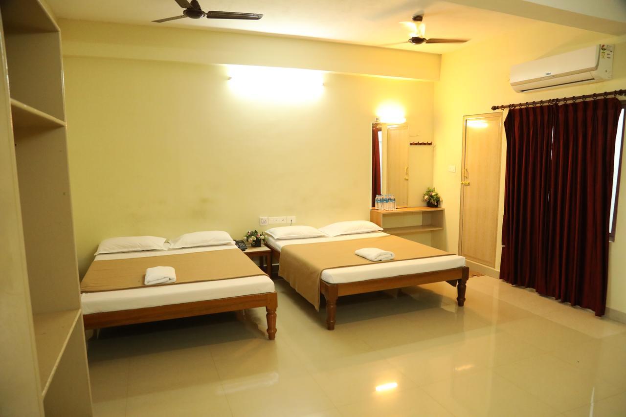 Hotel Ganesh Residency Puducherry Zewnętrze zdjęcie